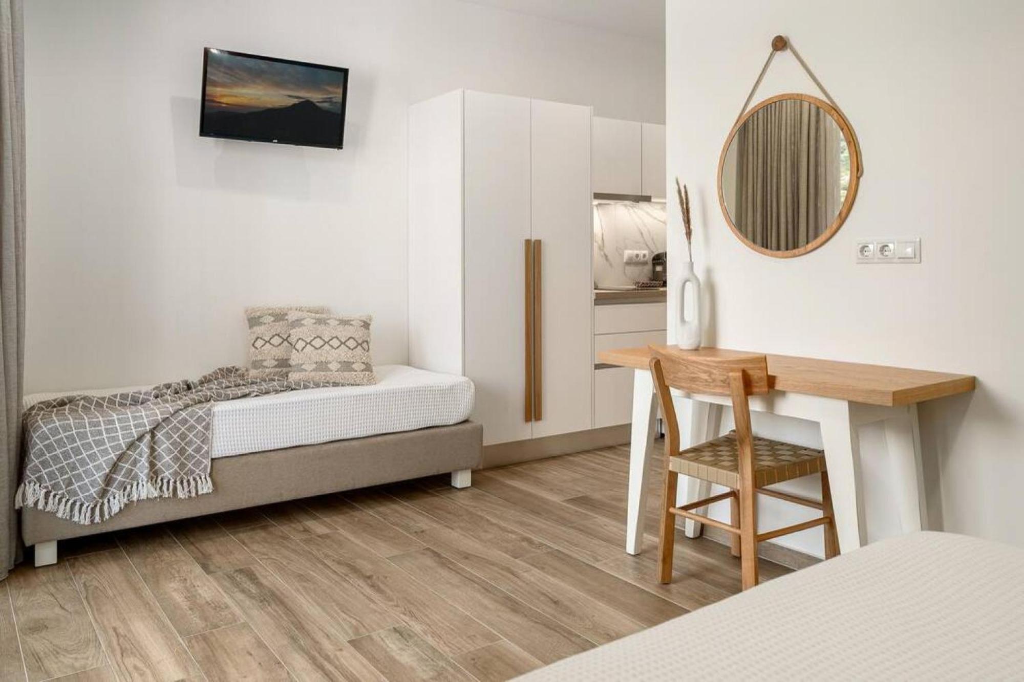 Kayy Apartments 3 In Matala Экстерьер фото